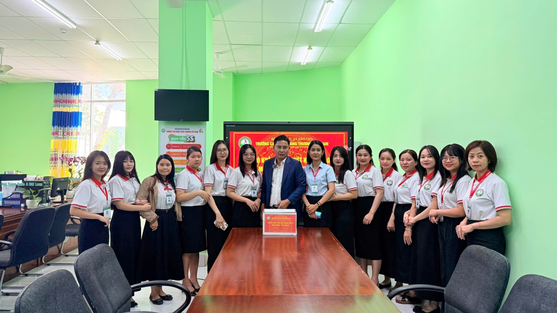 Giá trị cốt lõi Trường Cao đẳng Công Thương Việt Nam VCI