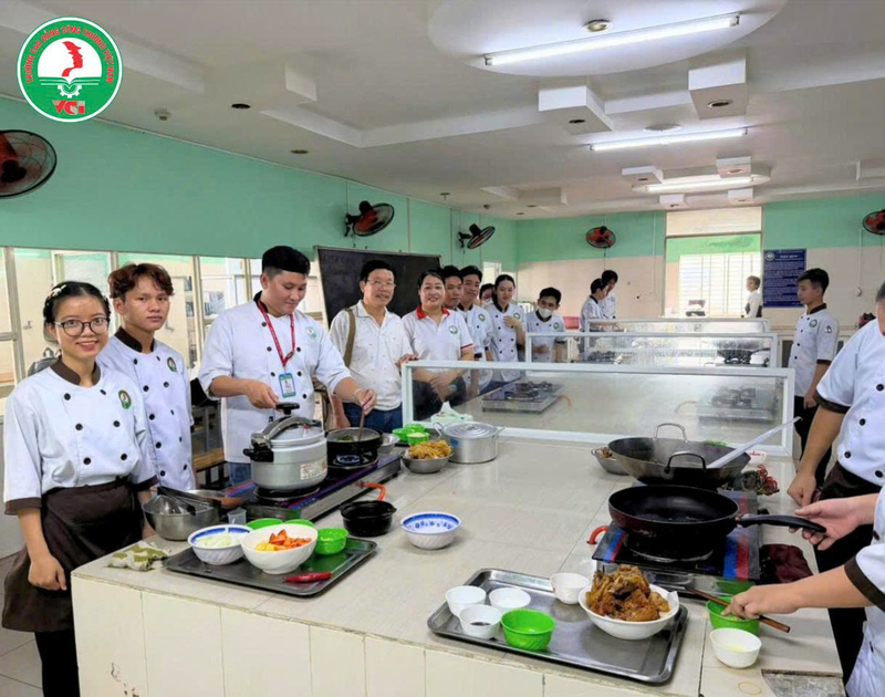 Kỹ thuật chế biến món ăn