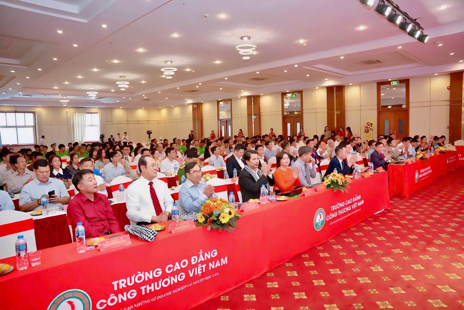 Sinh viên VCI thực tập quốc tế Nhật Bản Hàn Quốc Đức