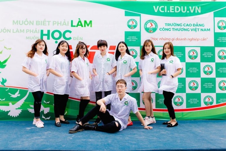 Cao Đẳng Công Thương Việt Nam - Không lo thất học, thất nghiệp, thất bại